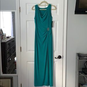 NWT teal Ralph Lauren evening gown. Size 10